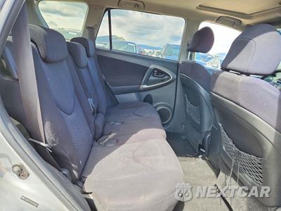 Zdjęcie 10 z 12 samochodu: 2006 TOYOTA RAV4 SPORT VIN:JTMBK32VX65000371 - miniatura