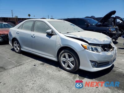 Czwarte zdjęcie samochodu z boku: 2014 TOYOTA CAMRY SE VIN:4T1BF1FK6EU816518 - miniatura