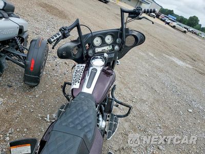 Zdjęcie 6 z 8 samochodu: 2006 HARLEY-DAVIDSON STREET GLIDE VIN:1HD1KBW106Y703911 - miniatura