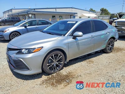 2022 TOYOTA CAMRY LE 4T1C31AK5NU576592 - główne zdjęcie licytacji z USA - miniatura