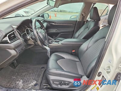 Zdjęcie 7 z 12 samochodu: 2022 TOYOTA CAMRY HYBRID SE NIGHTSHADE VIN:4T1G31AK8NU038020 - miniatura