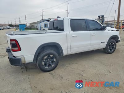 Trzecie zdjęcie samochodu z tyłu: 2020 RAM 1500 REBEL VIN:1C6SRFLT5LN215928 - miniatura