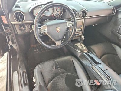 Zdjęcie 8 z 12 samochodu: 2006 PORSCHE CAYMAN S VIN:WP0AB29856U785815 - miniatura