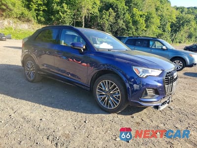 Czwarte zdjęcie samochodu z boku: 2024 AUDI Q3 PREMIUM PLUS 40 VIN:WA1BUDF30R1102518 - miniatura