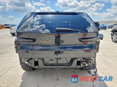 Zdjęcie 6 z 14 samochodu: 2023 BMW XM VIN:5YM23CS05P9S47414 - miniatura
