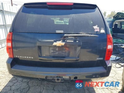 Zdjęcie 6 z 13 samochodu: 2011 CHEVROLET SUBURBAN C1500 LT VIN:1GNSCJE05BR359736 - miniatura