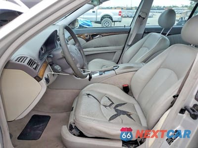 Zdjęcie 7 z 13 samochodu: 2004 MERCEDES-BENZ E 320 VIN:WDBUF65J44A500553 - miniatura