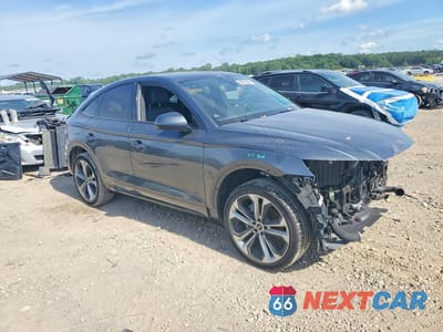 Czwarte zdjęcie samochodu z boku: 2023 AUDI Q5 SPORTBACK PRESTIGE 45 VIN:WA16AAFY7P2069870 - miniatura