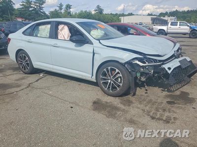 Czwarte zdjęcie samochodu z boku: 2025 VOLKSWAGEN JETTA SPORT VIN:3VWBX7BU0SM032358 - miniatura