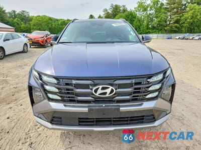 Piąte zdjęcie samochodu w środku: 2025 HYUNDAI TUCSON SEL VIN:5NMJCCDE8SH537477 - miniatura