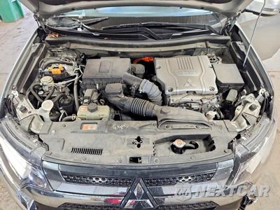 Zdjęcie 11 z 12 samochodu: 2022 MITSUBISHI OUTLANDER SEL VIN:JA4J2VA71NZ063533 - miniatura