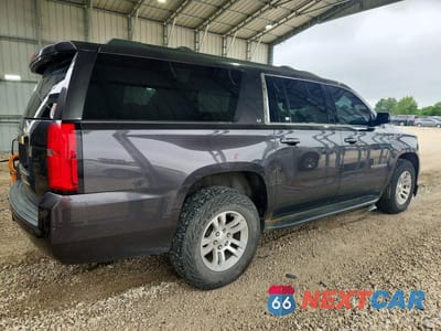 Trzecie zdjęcie samochodu z tyłu: 2017 CHEVROLET SUBURBAN K1500 LT VIN:1GNSKHKC5HR223934 - miniatura