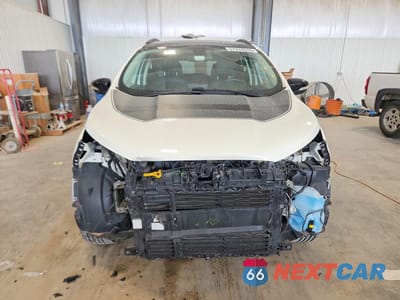 Piąte zdjęcie samochodu w środku: 2019 FORD ECOSPORT SES VIN:MAJ6S3JL8KC293538 - miniatura