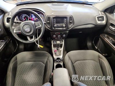 Zdjęcie 8 z 13 samochodu: 2018 JEEP COMPASS SPORT VIN:3C4NJCAB4JT486644 - miniatura