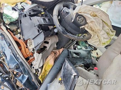 Zdjęcie 8 z 12 samochodu: 2013 TOYOTA CAMRY XLE V6 VIN:4T1BK1FK3DU022604 - miniatura