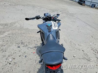 Zdjęcie 6 z 9 samochodu: 2022 YAMAHA MT09 VIN:JYARN71E4NA003041 - miniatura
