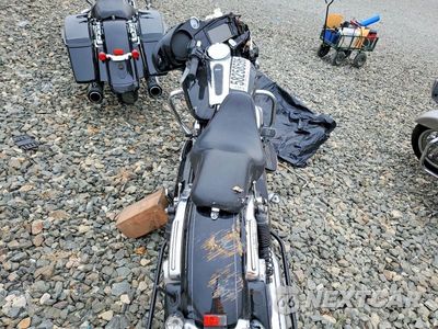 Zdjęcie 6 z 9 samochodu: 2014 HARLEY-DAVIDSON FLHXS STREET GLIDE SPECIAL VIN:1HD1KRM38EB681428 - miniatura