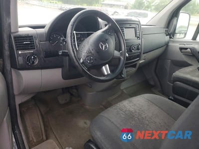 Zdjęcie 8 z 12 samochodu: 2016 MERCEDES-BENZ SPRINTER 2500 VIN:WD4FE7CD8GP253481 - miniatura