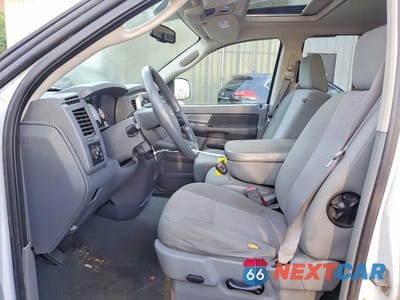 Zdjęcie 7 z 12 samochodu: 2007 DODGE RAM 1500 ST VIN:1D7HU18247S227215 - miniatura