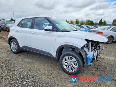 Czwarte zdjęcie samochodu z boku: 2026 HYUNDAI VENUE SE VIN:KMHRB8A39TU461831 - miniatura
