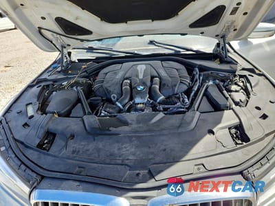 Zdjęcie 11 z 12 samochodu: 2016 BMW 750 XI VIN:WBA7F2C5XGG418922 - miniatura