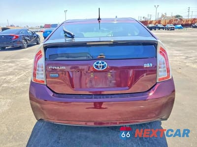 Zdjęcie 6 z 12 samochodu: 2013 TOYOTA PRIUS PERSONA SERIES SE VIN:JTDKN3DU9D5600694 - miniatura