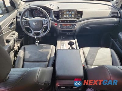 Zdjęcie 8 z 13 samochodu: 2025 HONDA RIDGELINE RTL VIN:5FPYK3F50SB040219 - miniatura
