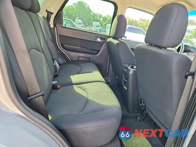 Zdjęcie 11 z 13 samochodu: 2009 MAZDA TRIBUTE VIN:4F2CZ02709KM06262 - miniatura