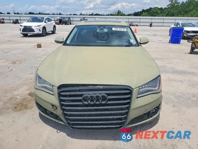 Piąte zdjęcie samochodu w środku: 2011 AUDI A8 L QUATTRO VIN:WAURVAFD5BN012091 - miniatura