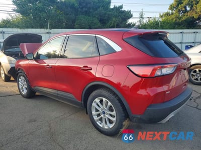 Drugie zdjęcie samochodu z przodu: 2020 FORD ESCAPE SE VIN:1FMCU0G62LUC13438 - miniatura