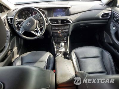Zdjęcie 8 z 12 samochodu: 2018 INFINITI QX30 LUXURY VIN:SJKCH5CP3JA051688 - miniatura
