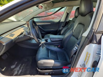 Zdjęcie 7 z 13 samochodu: 2022 TESLA MODEL 3 VIN:5YJ3E1EA8NF290101 - miniatura