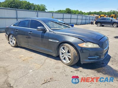 Czwarte zdjęcie samochodu z boku: 2011 JAGUAR XJ VIN:SAJWA1CB3BLV08217 - miniatura