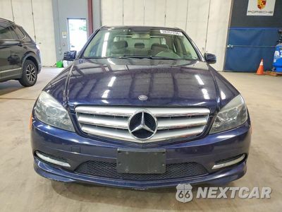 Piąte zdjęcie samochodu w środku: 2011 MERCEDES-BENZ C 300 4MATIC VIN:WDDGF8BB0BR143013 - miniatura