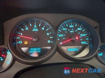 Zdjęcie 9 z 12 samochodu: 2011 GMC SIERRA C1500 VIN:1GTR1TEX6BZ137339 - miniatura
