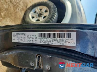 Zdjęcie 12 z 12 samochodu: 2012 DODGE RAM 3500 LARAMIE VIN:3C63D3EL0CG163891 - miniatura