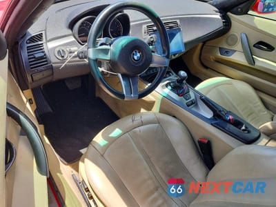 Zdjęcie 8 z 13 samochodu: 2003 BMW Z4 3.0 VIN:4USBT53463LT23560 - miniatura