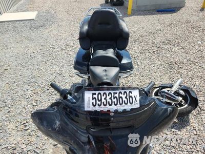 Piąte zdjęcie samochodu w środku: 2021 HARLEY-DAVIDSON FLHTK VIN:1HD1KNF19MB635027 - miniatura