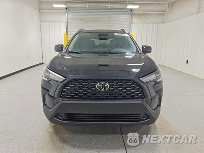 Piąte zdjęcie samochodu w środku: 2025 TOYOTA COROLLA CROSS LE VIN:7MUCAAAG0SV143385 - miniatura
