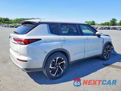 Trzecie zdjęcie samochodu z tyłu: 2022 MITSUBISHI OUTLANDER SE VIN:JA4J3UA89NZ087045 - miniatura