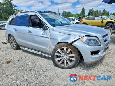 Czwarte zdjęcie samochodu z boku: 2013 MERCEDES-BENZ GL 450 4MATIC VIN:4JGDF7CE9DA196077 - miniatura