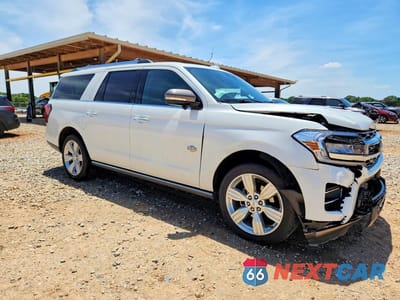 Czwarte zdjęcie samochodu z boku: 2024 FORD EXPEDITION MAX KING RANCH VIN:1FMJK1P87REA17227 - miniatura