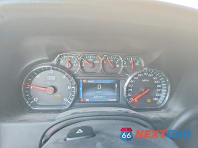 Zdjęcie 9 z 13 samochodu: 2015 CHEVROLET SUBURBAN K1500 LTZ VIN:1GNSKKKC0FR240473 - miniatura