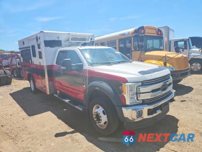 Czwarte zdjęcie samochodu z boku: 2017 FORD F550 SUPER DUTY VIN:1FD0X5HT9HEC91194 - miniatura