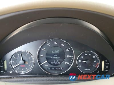 Zdjęcie 9 z 12 samochodu: 2009 MERCEDES-BENZ CLK 350 VIN:WDBTK56F89T104424 - miniatura