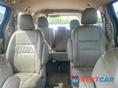 Zdjęcie 10 z 13 samochodu: 2015 TOYOTA SIENNA XLE PREMIUM 7-PASSENGER VIN:5TDDK3DC0FS119979 - miniatura