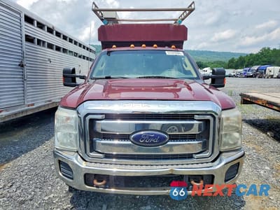 Piąte zdjęcie samochodu w środku: 2012 FORD F350 SUPER DUTY VIN:1FD8X3GT2CEB04752 - miniatura