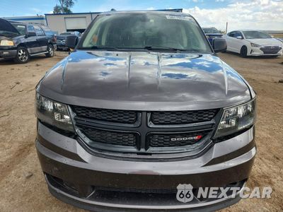 Piąte zdjęcie samochodu w środku: 2020 DODGE JOURNEY SE VIN:3C4PDCABXLT181314 - miniatura