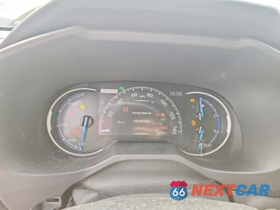 Zdjęcie 9 z 13 samochodu: 2023 TOYOTA RAV4 HYBRID XLE VIN:JTMRWRFV1PD186762 - miniatura