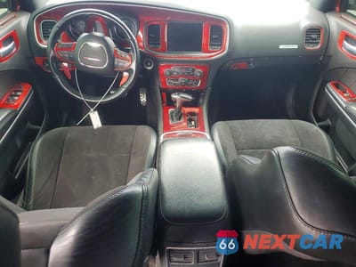 Zdjęcie 8 z 13 samochodu: 2019 DODGE CHARGER SCAT PACK VIN:2C3CDXGJ1KH661919 - miniatura